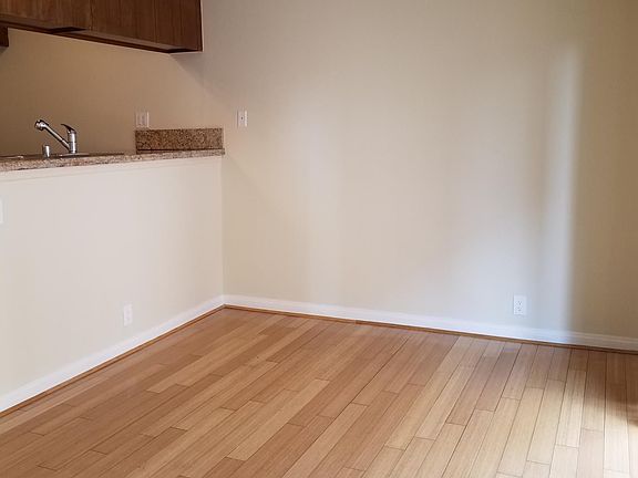 5th image of 13983 Astoria St APT 106