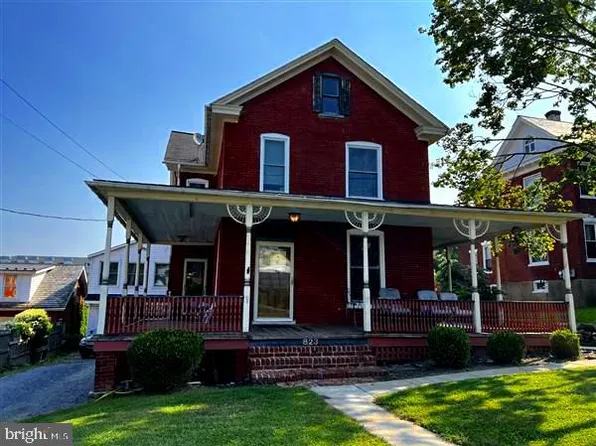 823 Pequea Ave, Gap, PA 17527