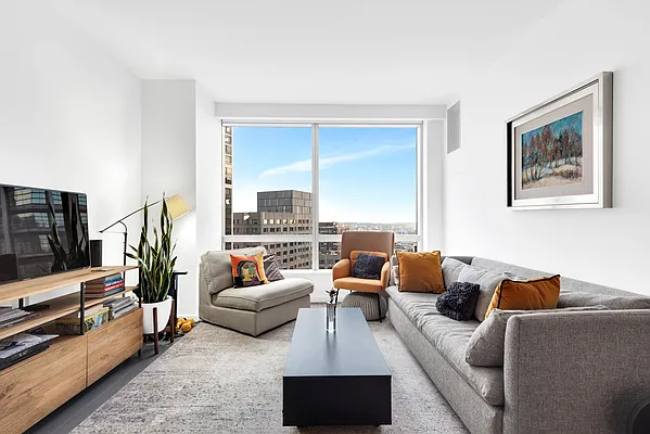 Rented by Compass | media 12