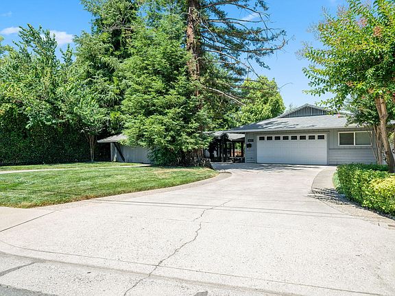 2nd image of 3317 Riverside Dr