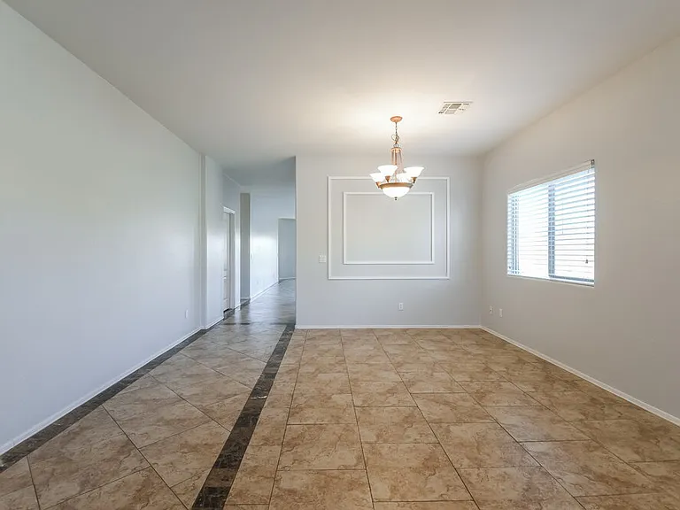 3761 W Eastman Ct — Photo 6