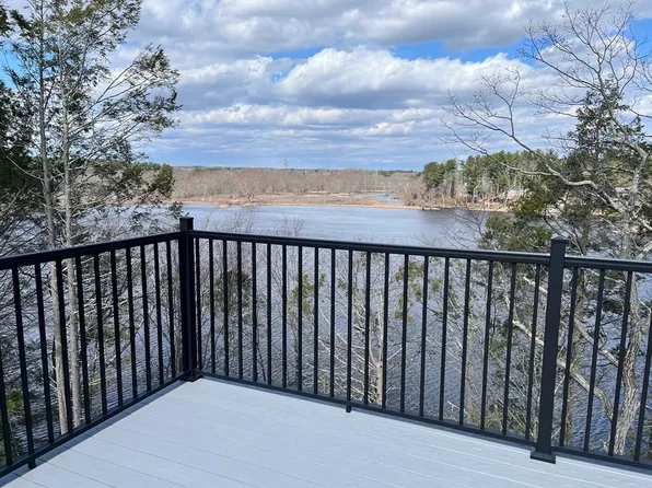 10 Macarthur Ave, Norfolk, MA 02056