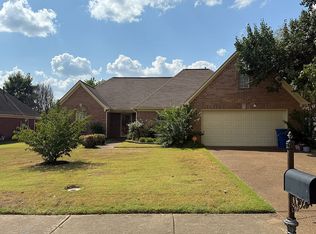 5745 Michaelson Dr, Olive Branch, MS 38654