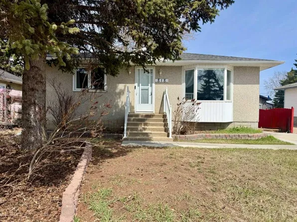 818 S 9th Ave, Wainwright, AB T9W 1B9