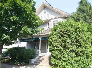 230 Nelson Ave, Saratoga Springs, NY 12866