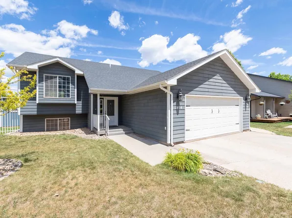 3414 Hall St, Rapid City, SD 57702