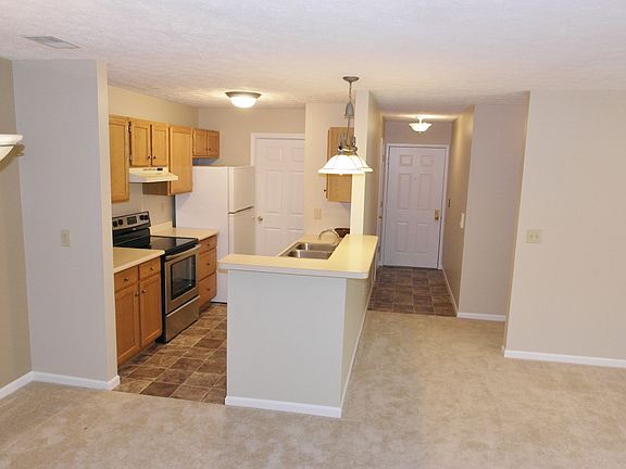 4th image of 6635 Brigham Sq APT 4
