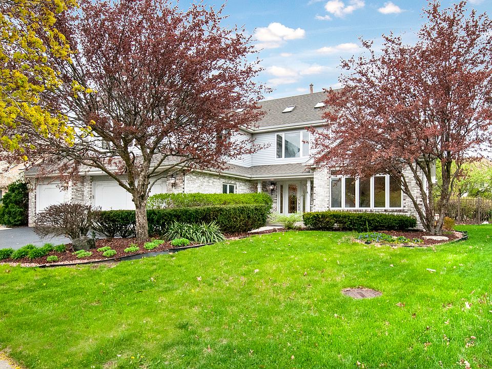 1st image of 10616 Blue Heron Dr
