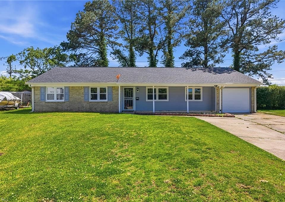 1st image of 613 Bent Branch Ln