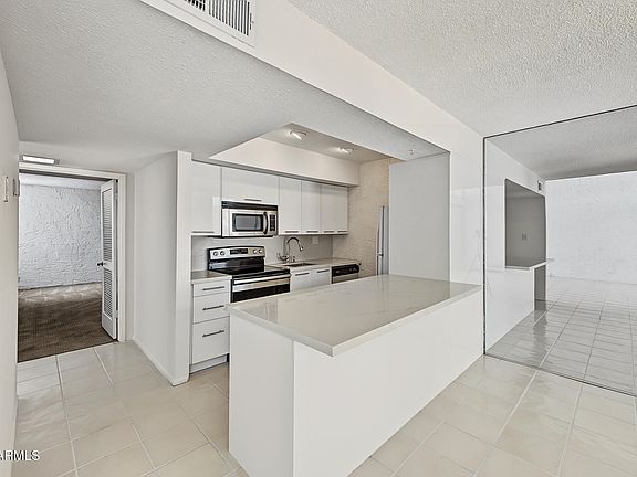 5th image of 4656 N 40th St