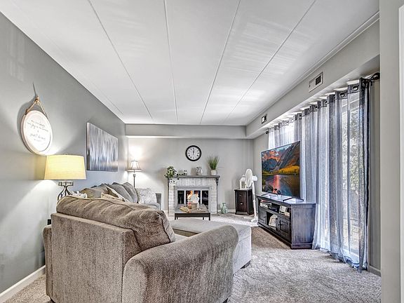 2nd image of 9934 Treetop Dr APT 2E