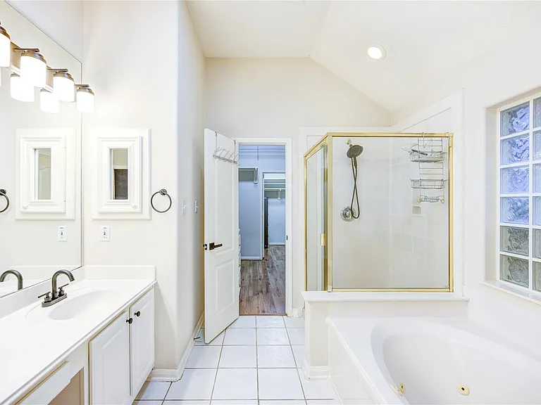 1231 Parkhaven Ln — Photo 36