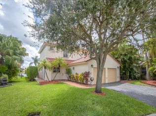 18506 NW 18th St, Pembroke Pines, FL 33029