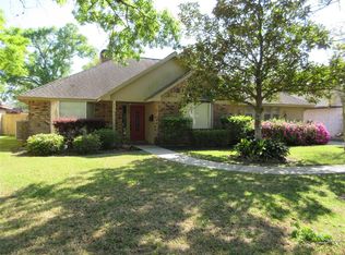 509 Riverbend St, Baytown, TX 77521