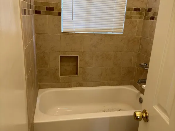 7910-7914 S Normandie, 7910-7914 S Normandie Ave #7912, Los Angeles, CA 90044