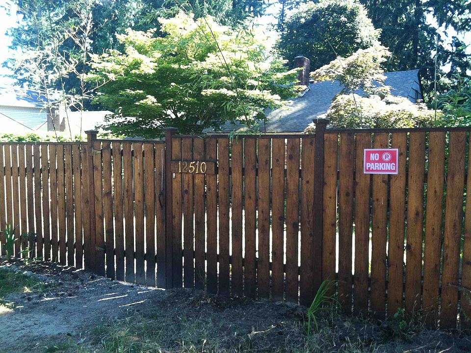 1st image of 12510 12th Ave NE