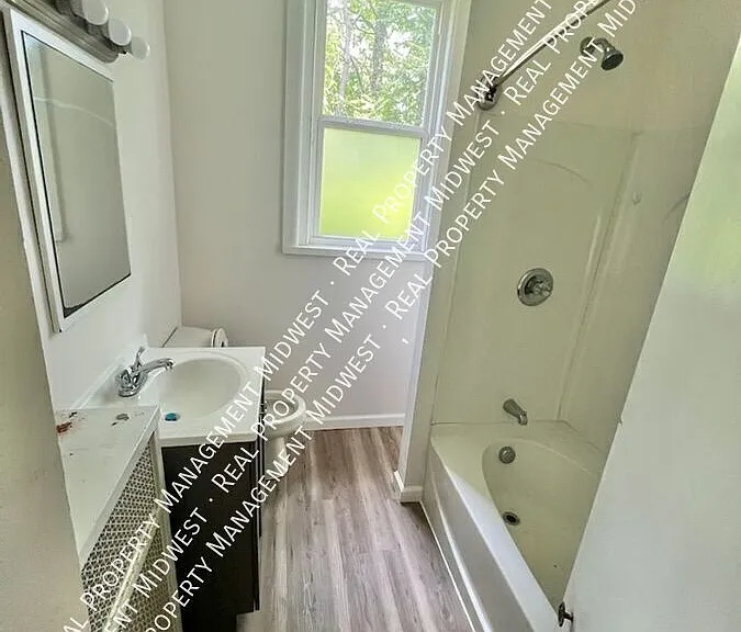 3341 Bishop St — Photo 13