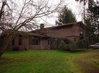359 Tanglewood Ln, Roseburg, OR 97471