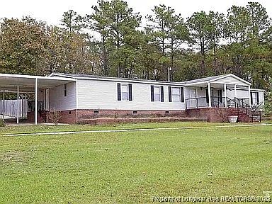 2nd image of 104 Beacon Ln