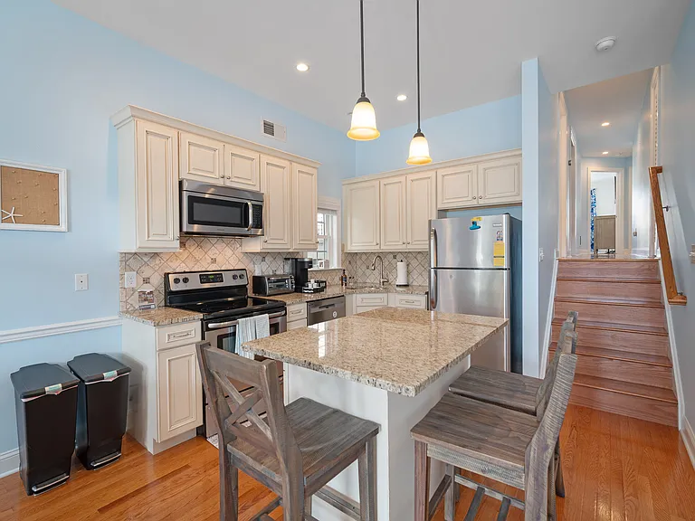 2720 Asbury Ave #1 — Photo 21