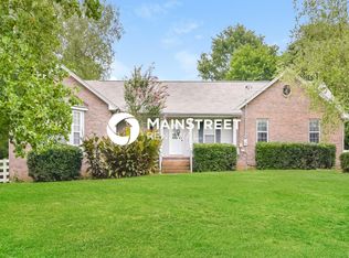 405 Brookview Dr, Gallatin, TN 37066