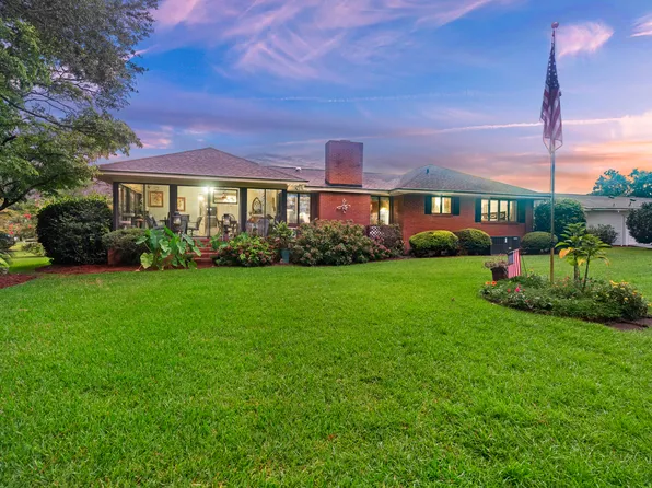 207 Cooper Dr, Santee, SC 29142