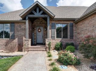 5015 N Spyglass Ave, Nixa, MO 65714