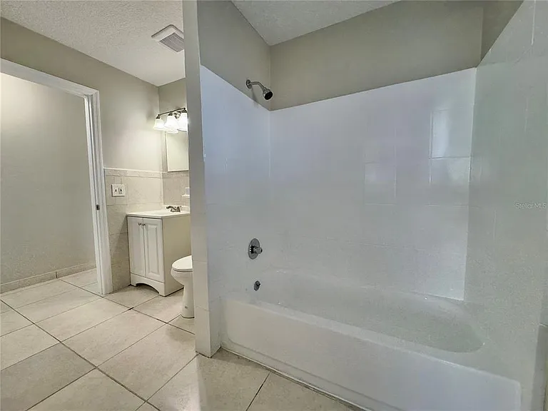 1219 Browning Ave — Photo 17