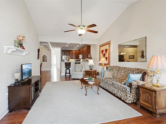 4th image of 6929 Colemans Crossing Avenue