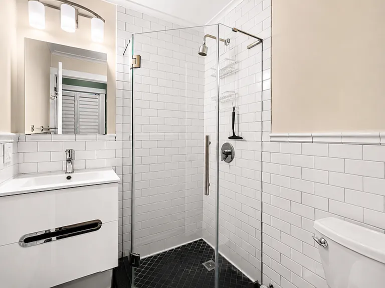 46 Riverdale St #3 — Photo 7
