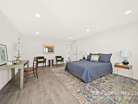 4th image of 14207 Gilmore St #14208-1/2