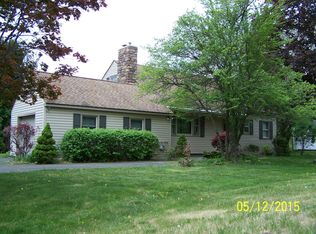 7 Lance Ave, Troy, NY 12180