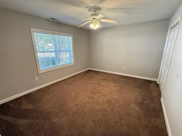 3449 Westgate Dr — Photo 17