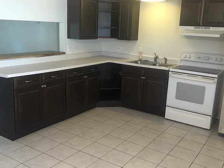 210 Pierce Ave #C — Photo 2