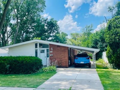 29773 Fairfax St, Southfield, MI, 48076