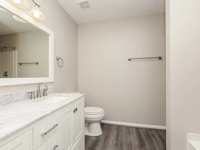 2867 Park Knoll Dr — Photo 11