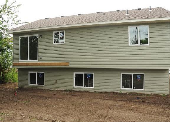 3rd image of 39 Pullman Ave