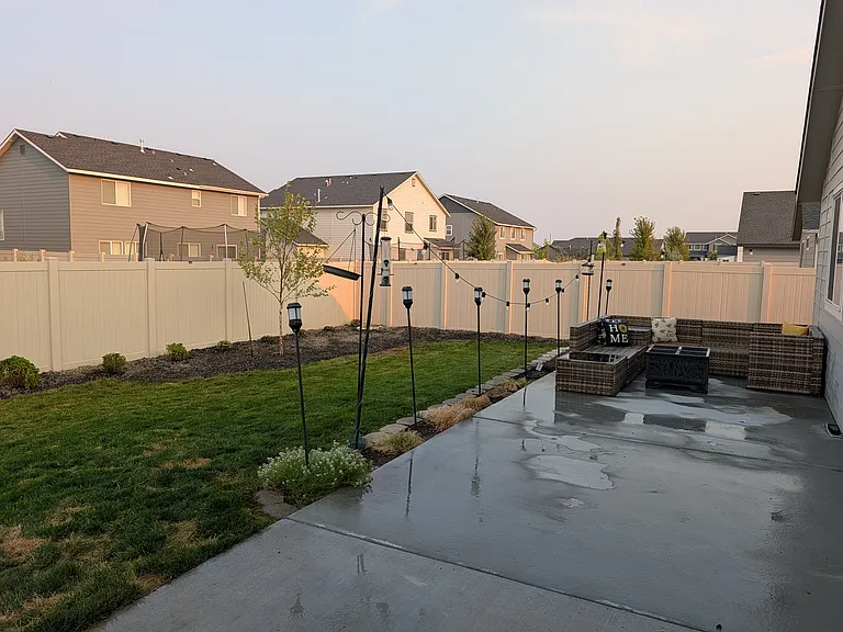 18350 N Fire Ice Ave — Photo 2