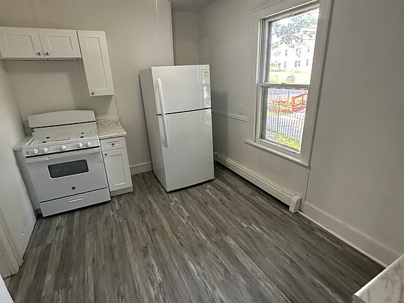 3rd image of 93 Tremont St #1