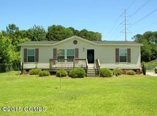 117 Crissy Wright Dr, Newport, NC 28570