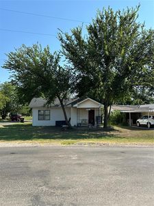 225 E Main St, Stratford, OK, 74872