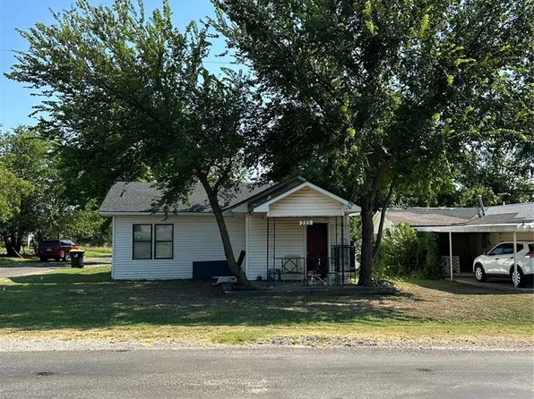 225 E Main St, Stratford, OK 74872