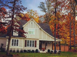 2294 Walking Stick, Signal Mountain, TN 37377