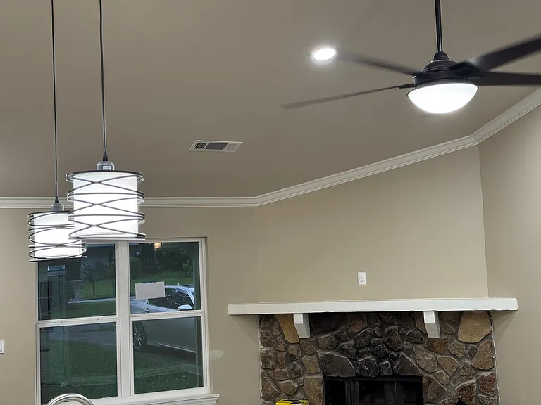 4909 Bayside Ct — Photo 6