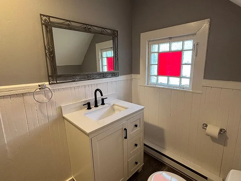 123 East St #1 — Photo 9