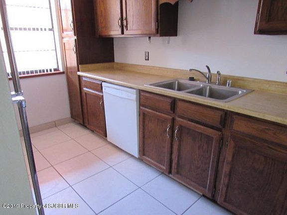 5th image of 1050 E Navajo St #D