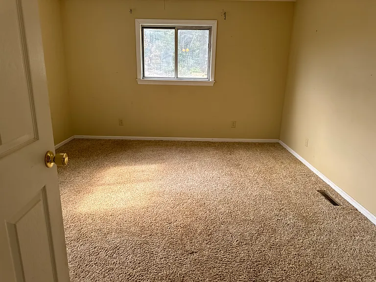 4301 Crossroads Rd — Photo 8
