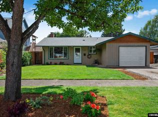 1130 SW Hayter St, Dallas, OR 97338