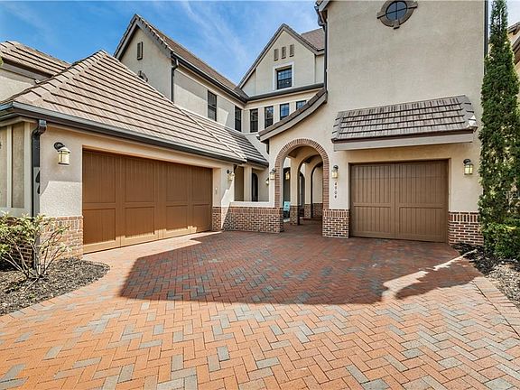 5th image of 4904 Carranza Ct