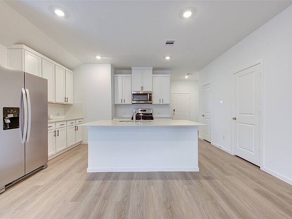 2nd image of 40650 Balsam Run Ln